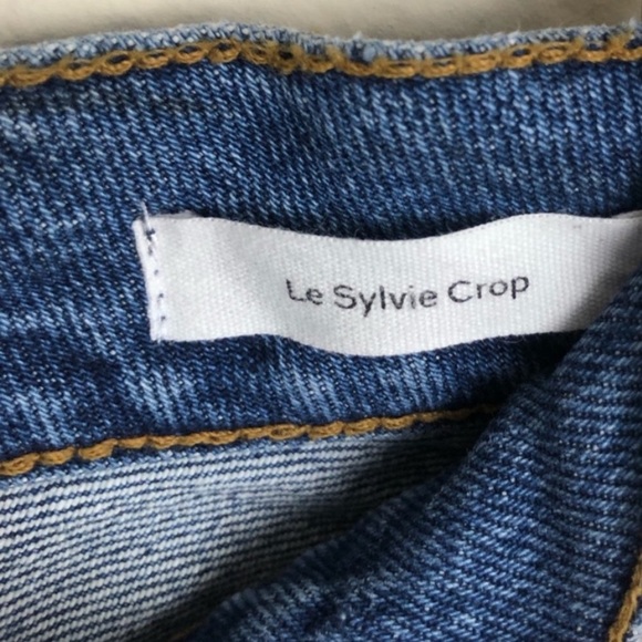 Frame Denim Le Sylvie Frayed Crop Jeans - Picture 3 of 4